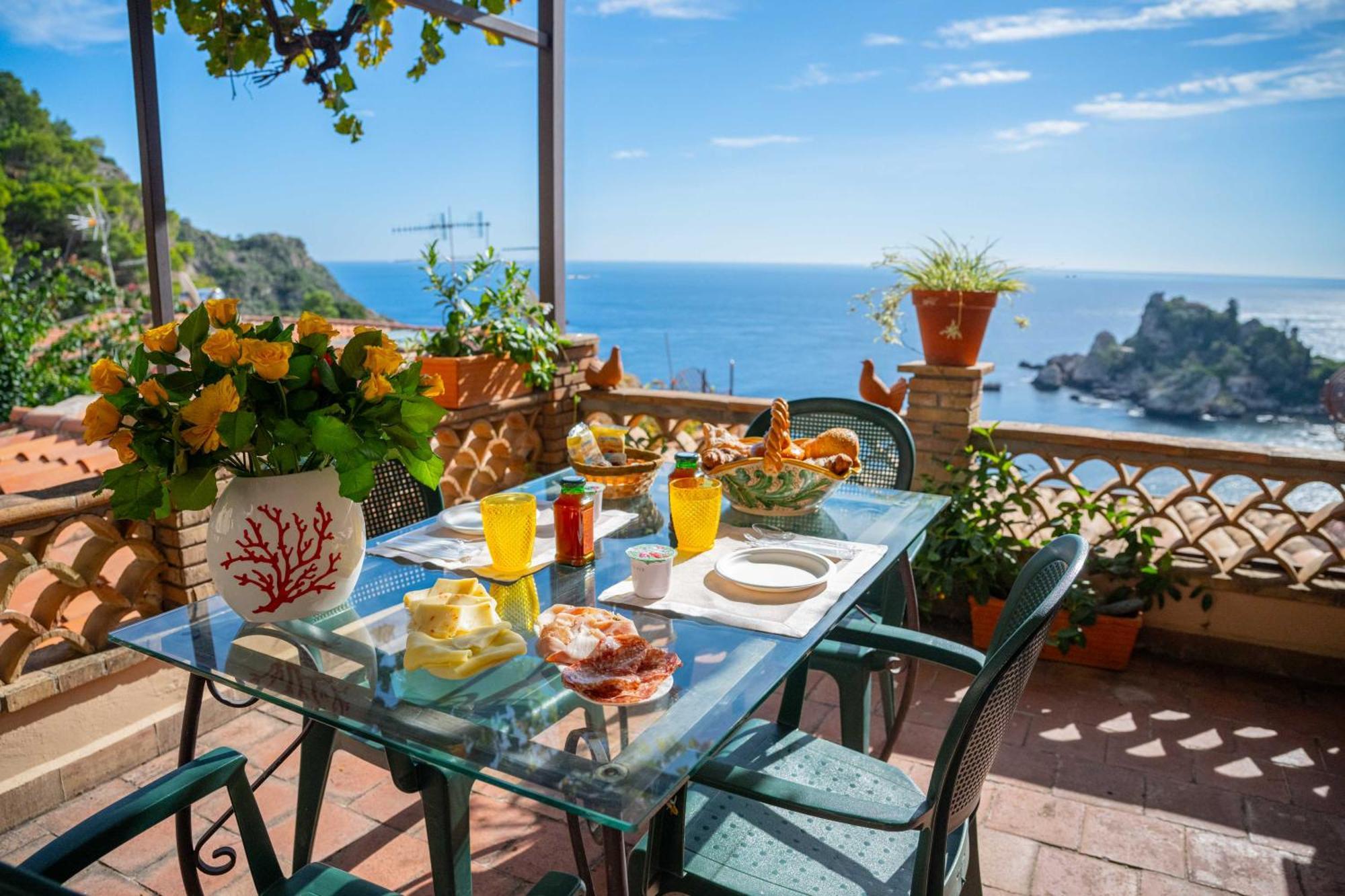 Mendolia Beach Hotel Taormina Ngoại thất bức ảnh