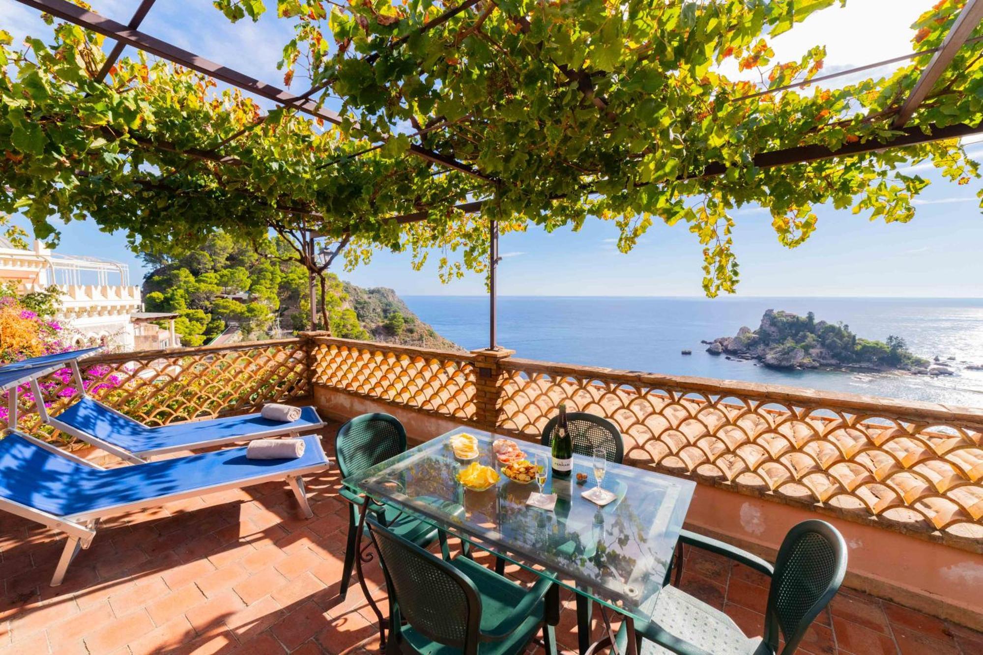 Mendolia Beach Hotel Taormina Ngoại thất bức ảnh