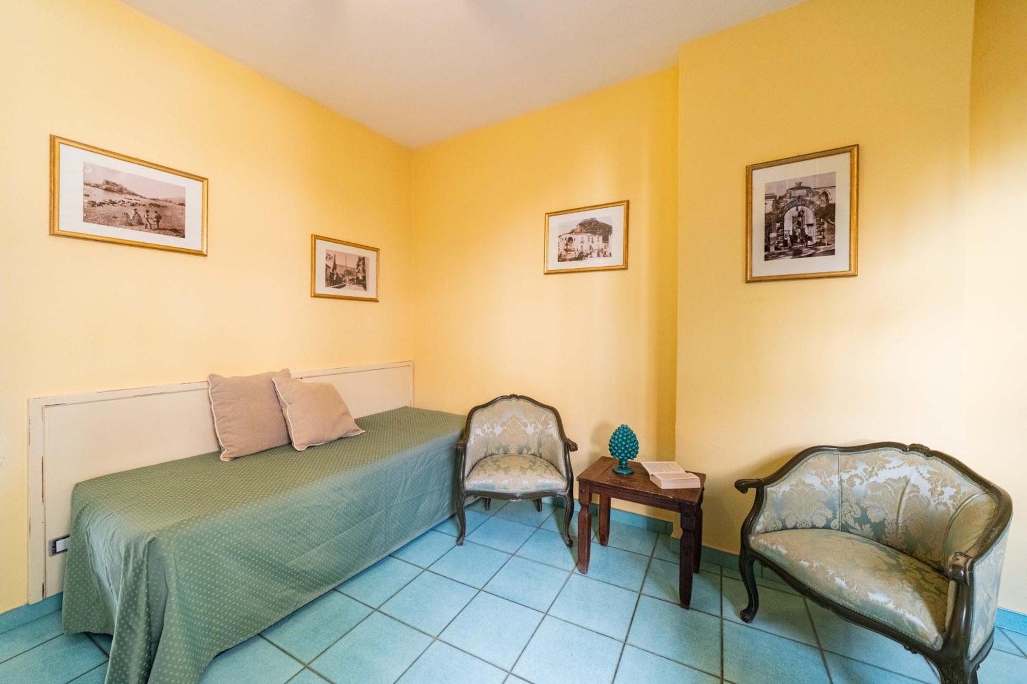 Mendolia Beach Hotel Taormina Phòng bức ảnh