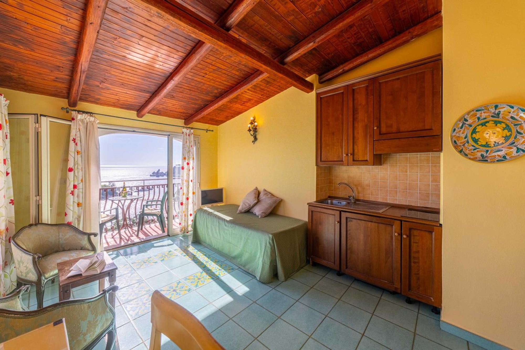 Mendolia Beach Hotel Taormina Phòng bức ảnh